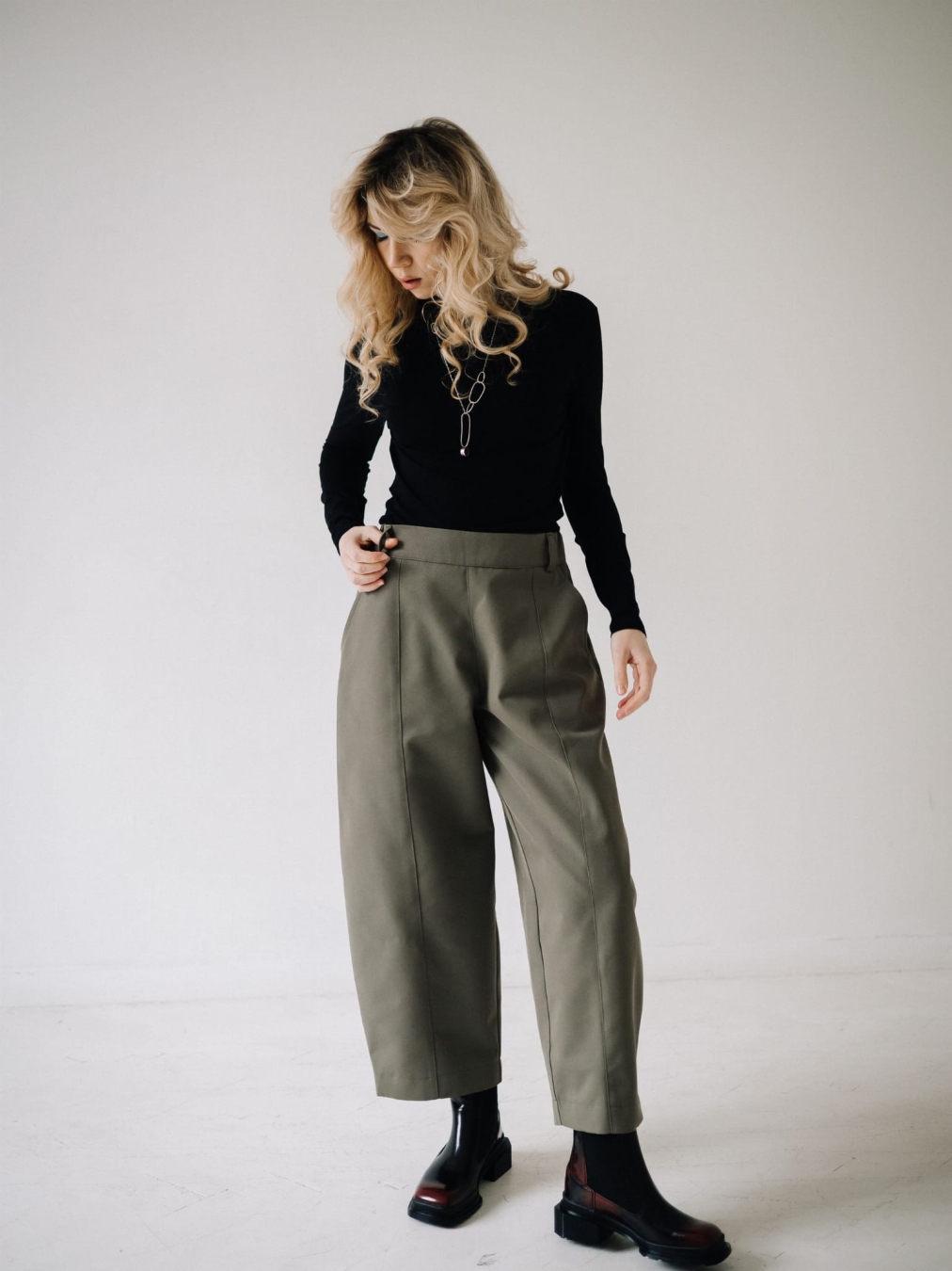 SPODNIE — Balloon Olive