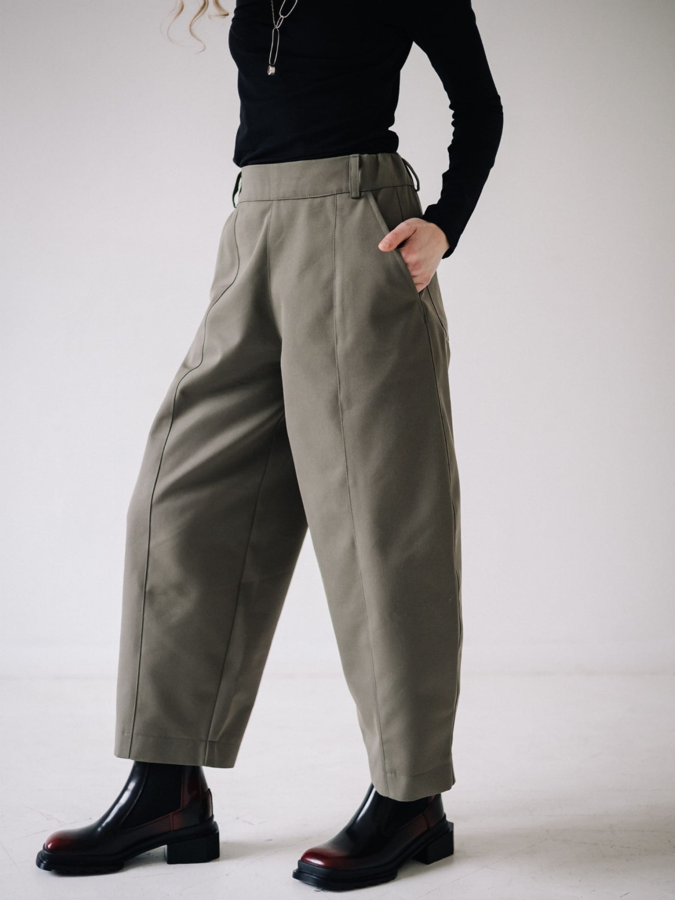 SPODNIE — Balloon Olive