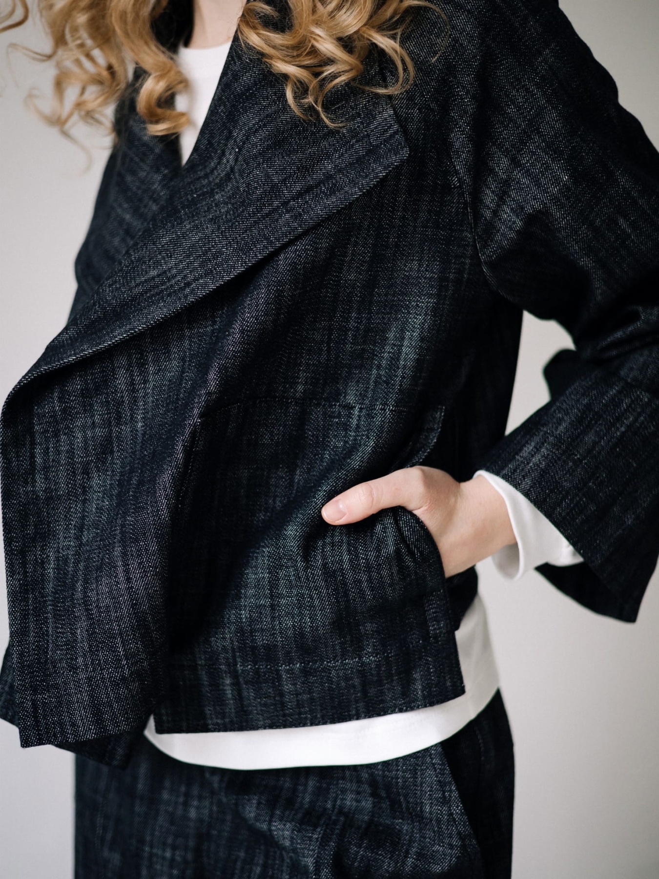 KIMONO — BLACK DENIM