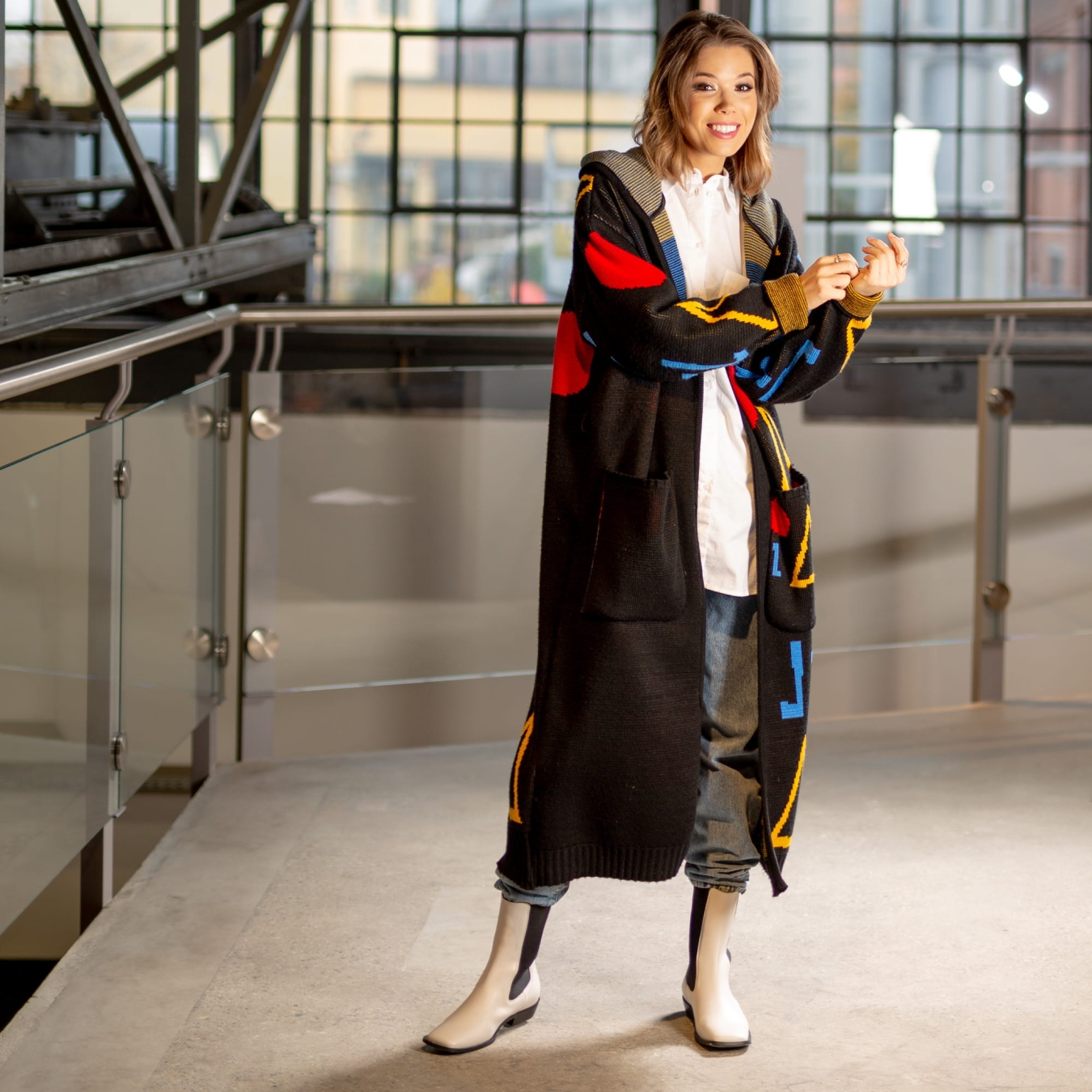 Kardigan długi trójkąty i kwadraty - black