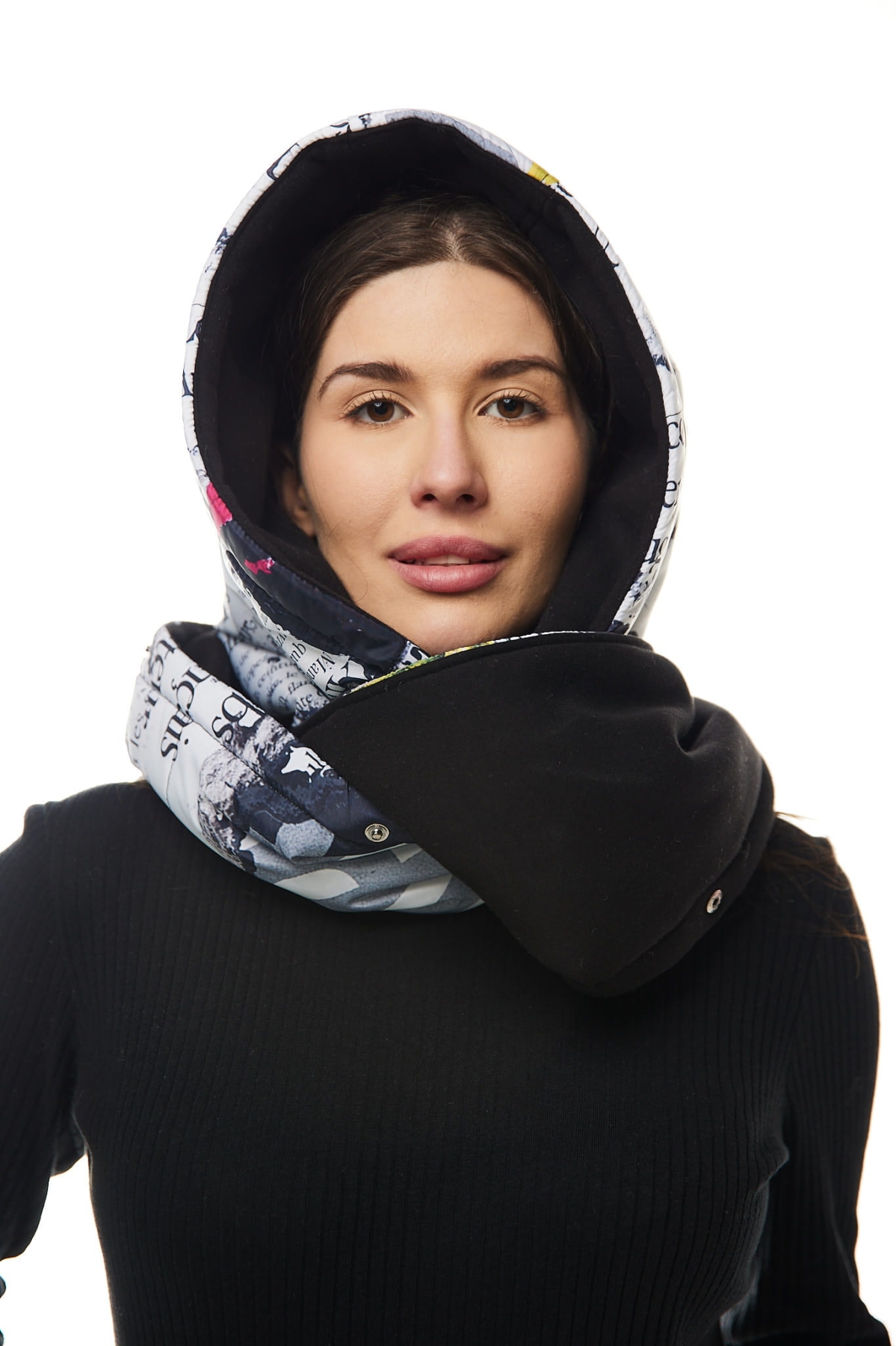 Komino Kaptur- Kolaż