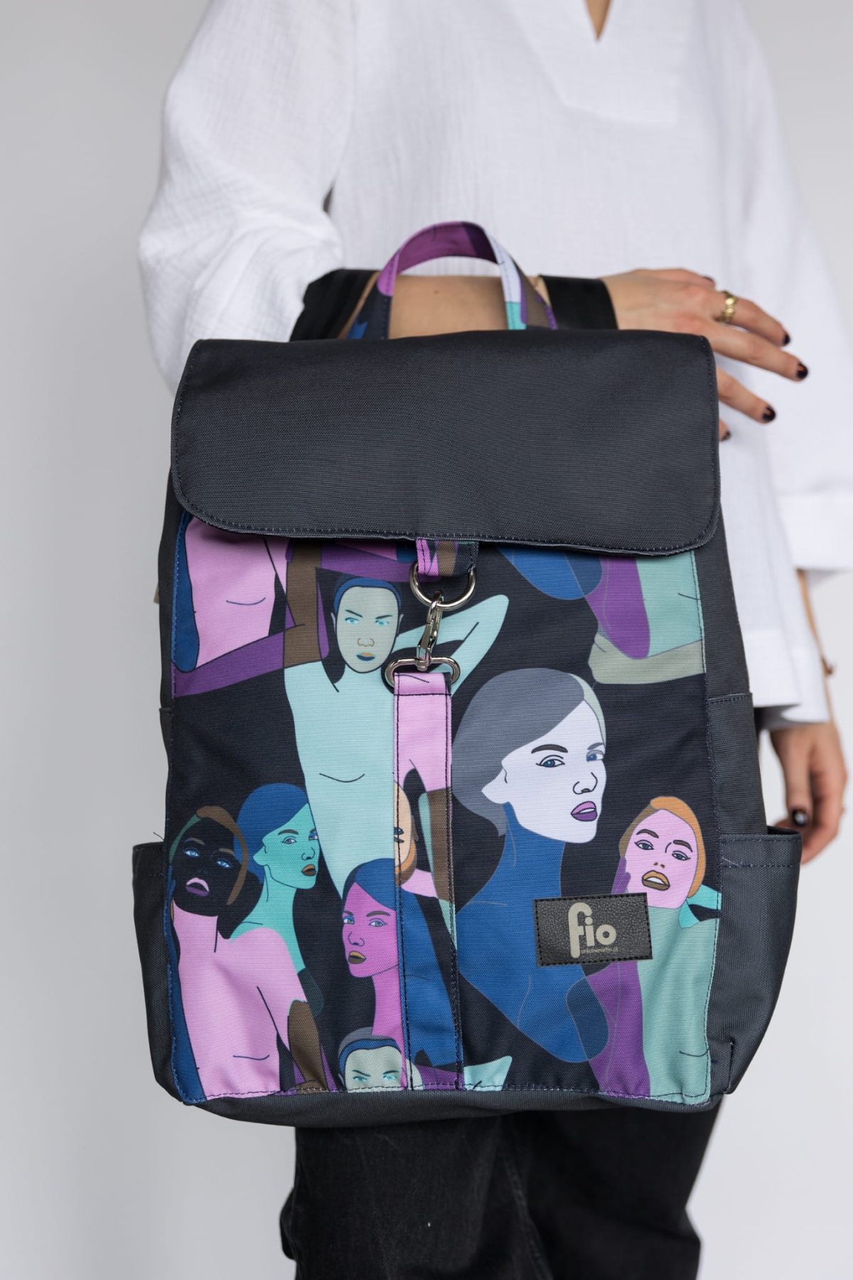 Plecak Miejski Twarze - Wodoodporny z Autorskimi Printami