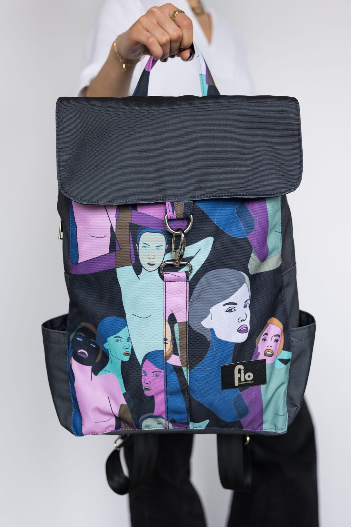 Plecak Miejski Twarze - Wodoodporny z Autorskimi Printami