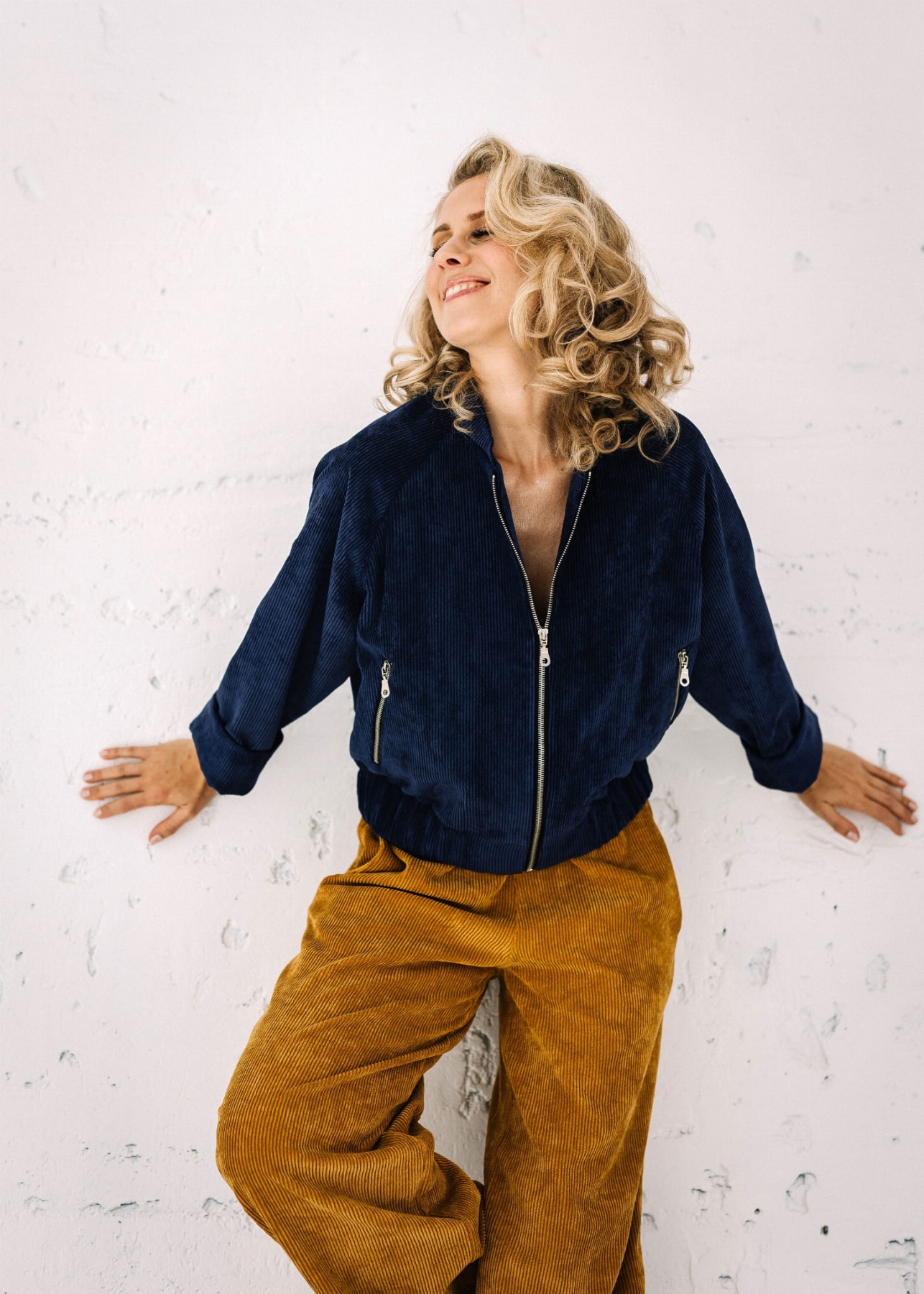 Bomberka Cosmos - z grubego sztruksu Kobalt