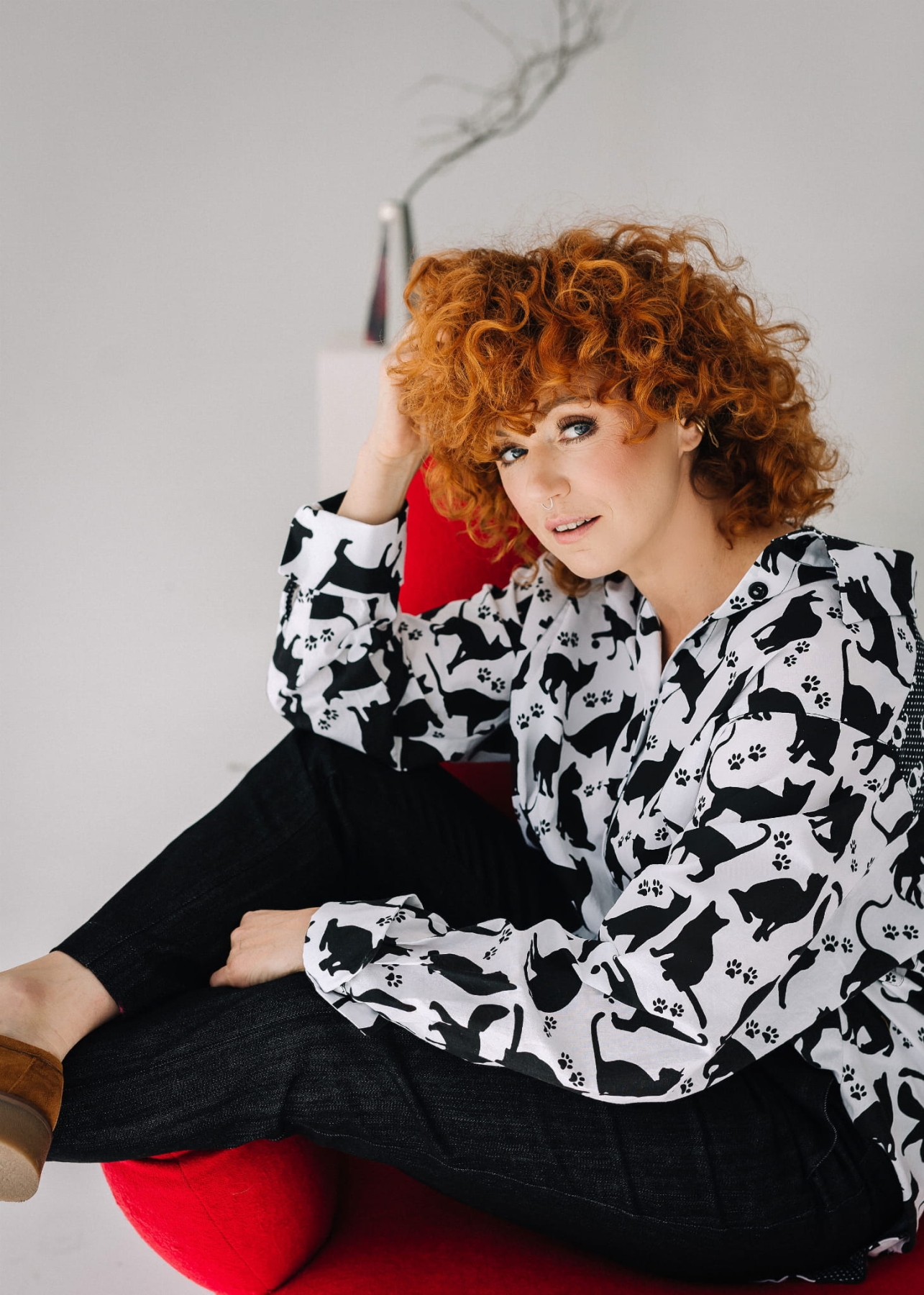 Koszula bawełniana "Idalia-Meryl" z wzorem kotów – komfort i elegancja