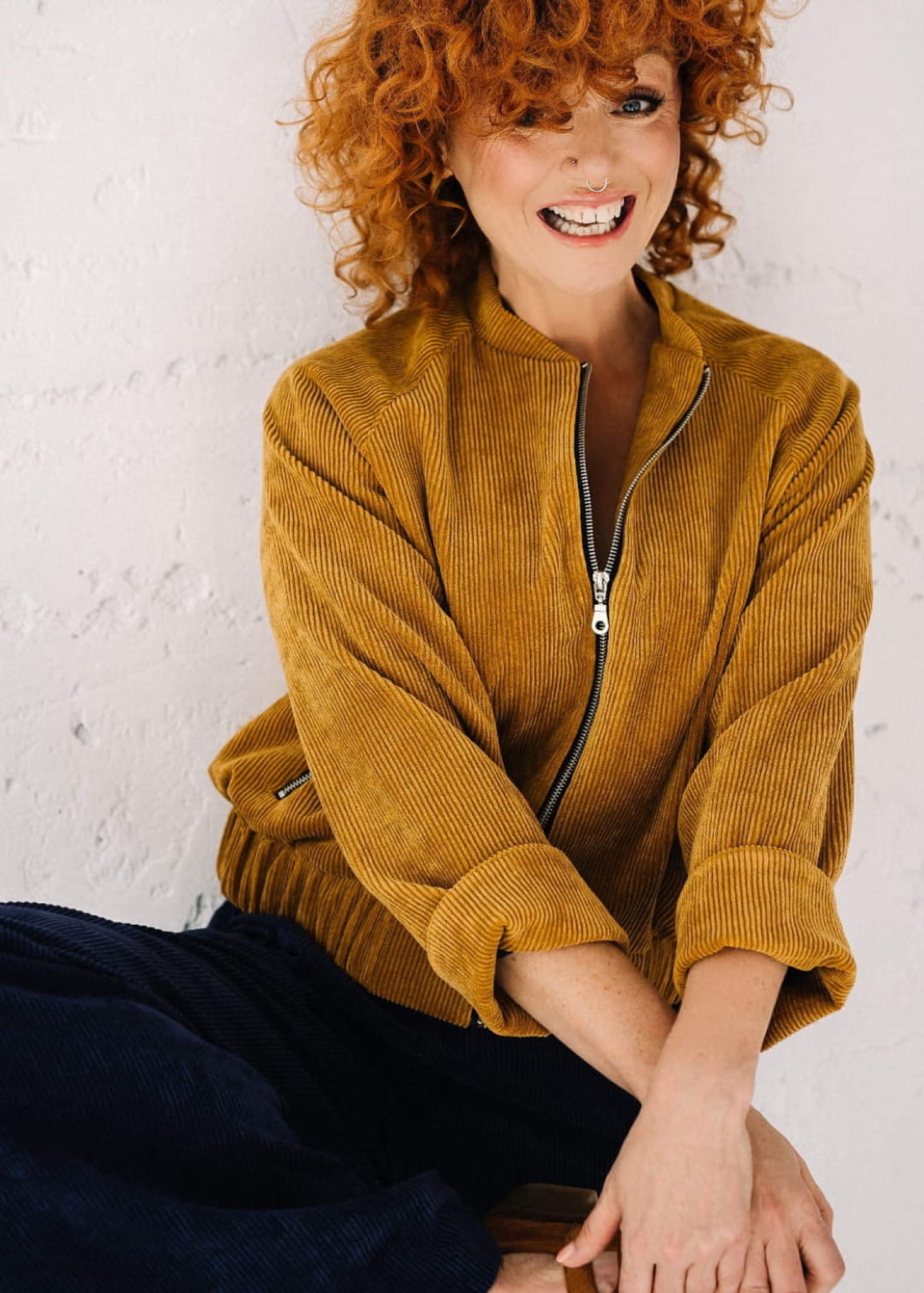 Bomberka Cosmos - Kwiaty Turkus z grubego sztruksu – Pracownia Fio