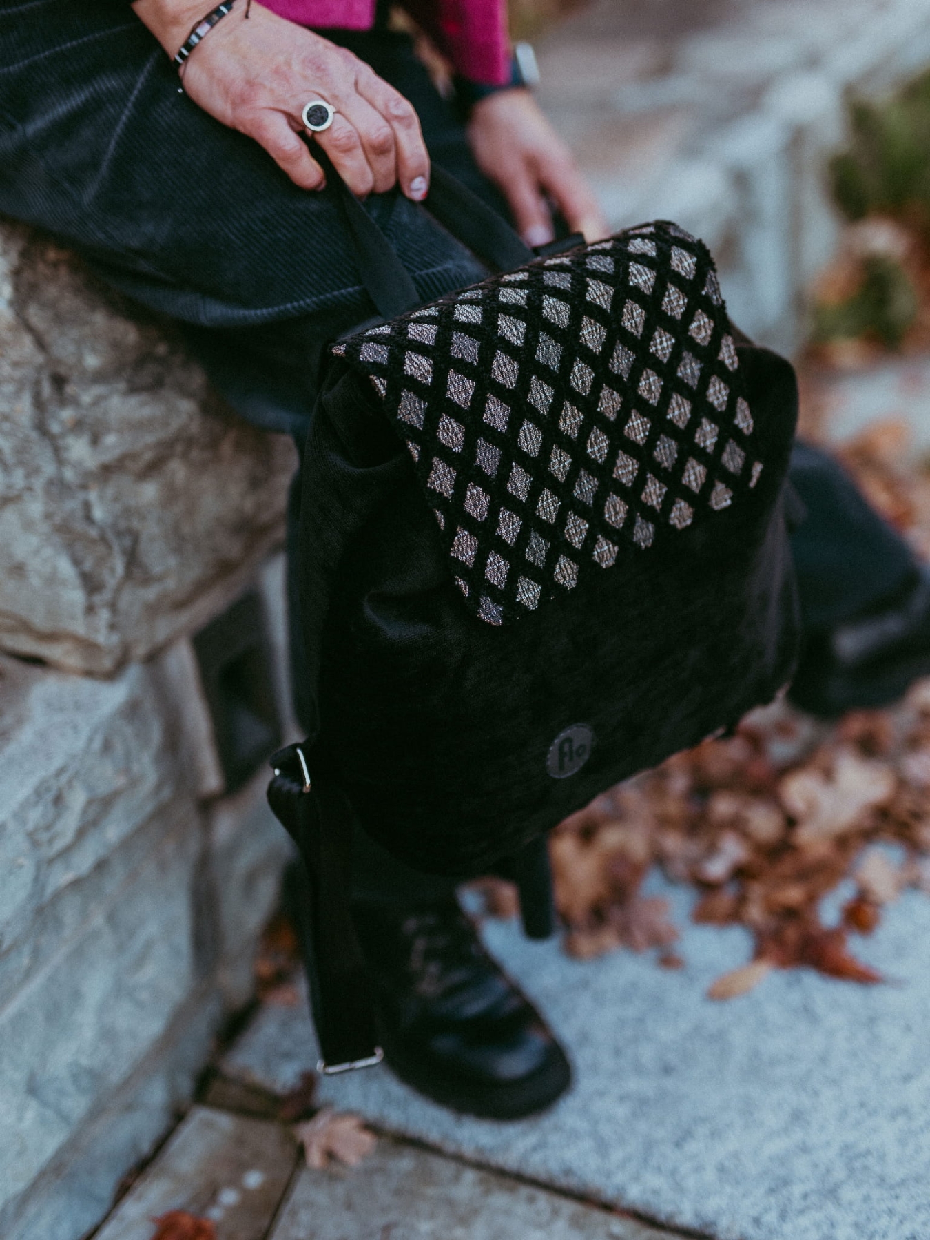 Czarny Plecak Miejski Mini -Chenille