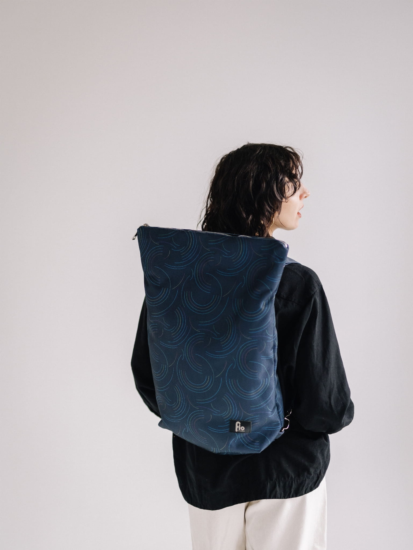 Plecak Miejski Kreski z Autorskim Wzorem i Kominem