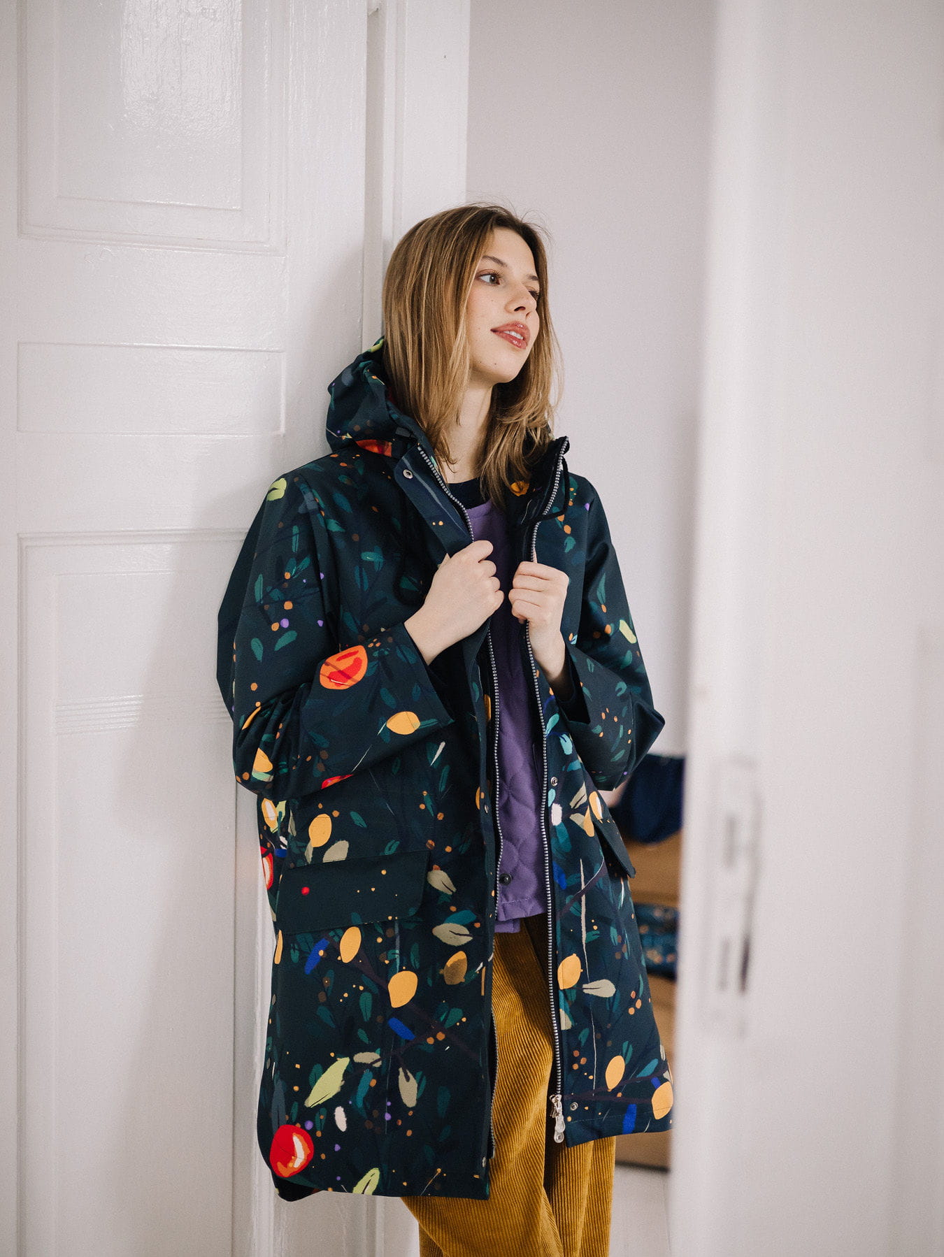 Kurtka z kolekcji "Citrus Bloom" – styl i funkcjonalność