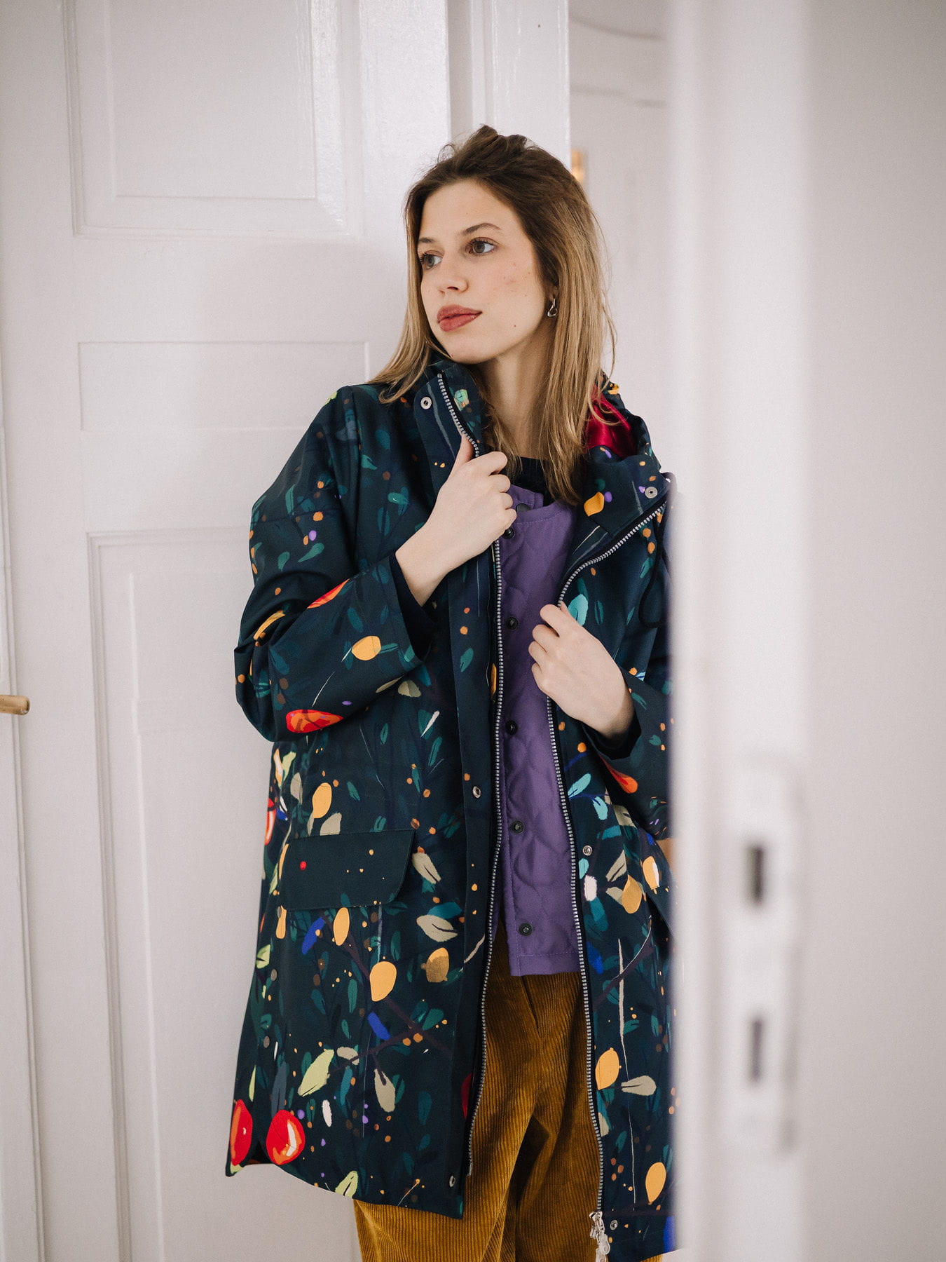Kurtka z kolekcji "Citrus Bloom" – styl i funkcjonalność