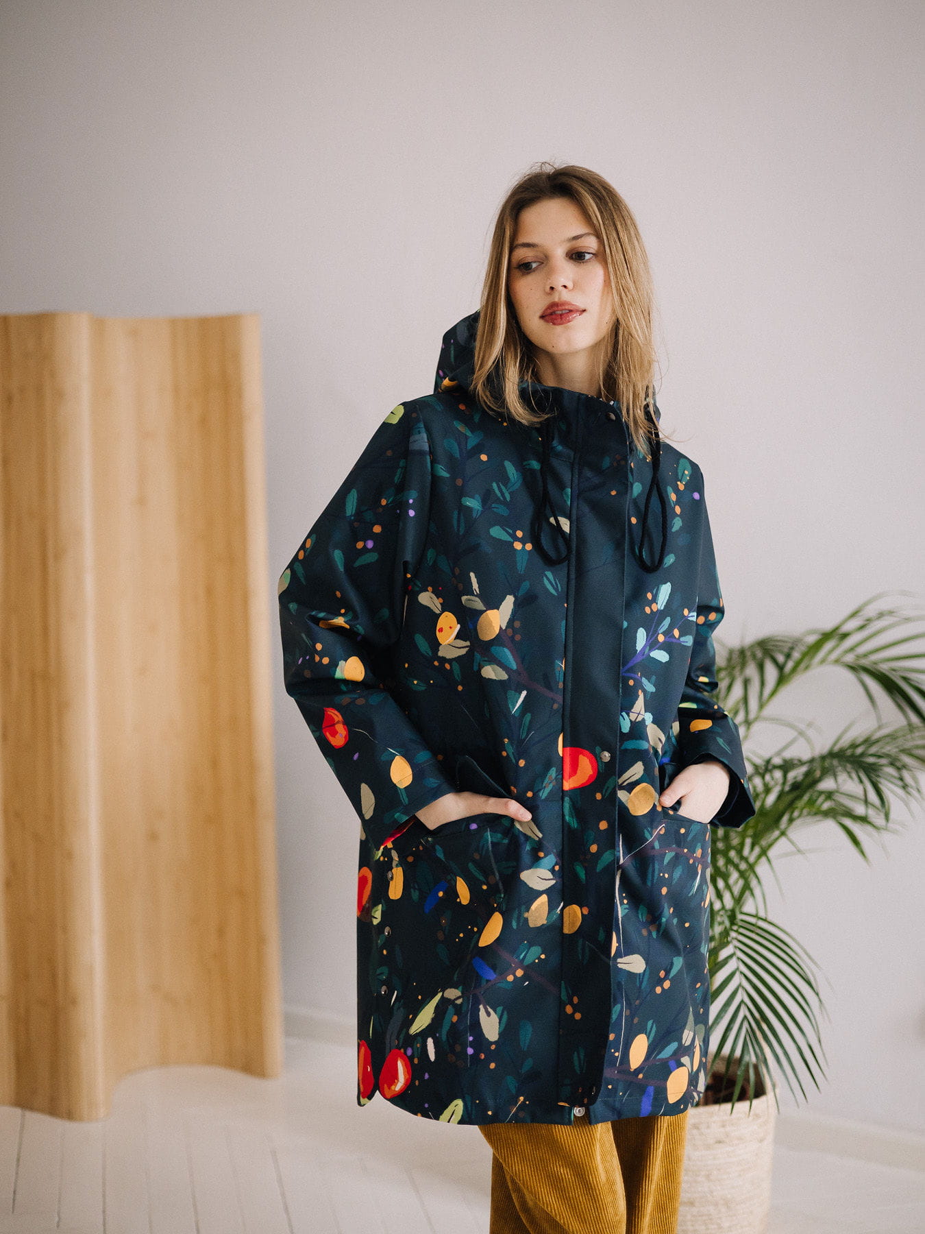 Kurtka z kolekcji "Citrus Bloom" – styl i funkcjonalność