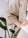 Kimono z gobelinowym wzorem –beż z brązem