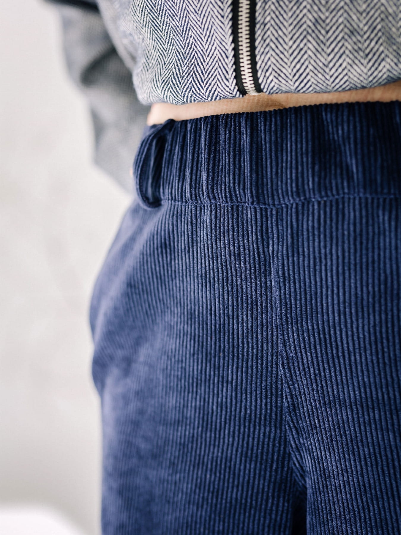 Spodnie Sztruksowe Gruby Prążek - Indygo