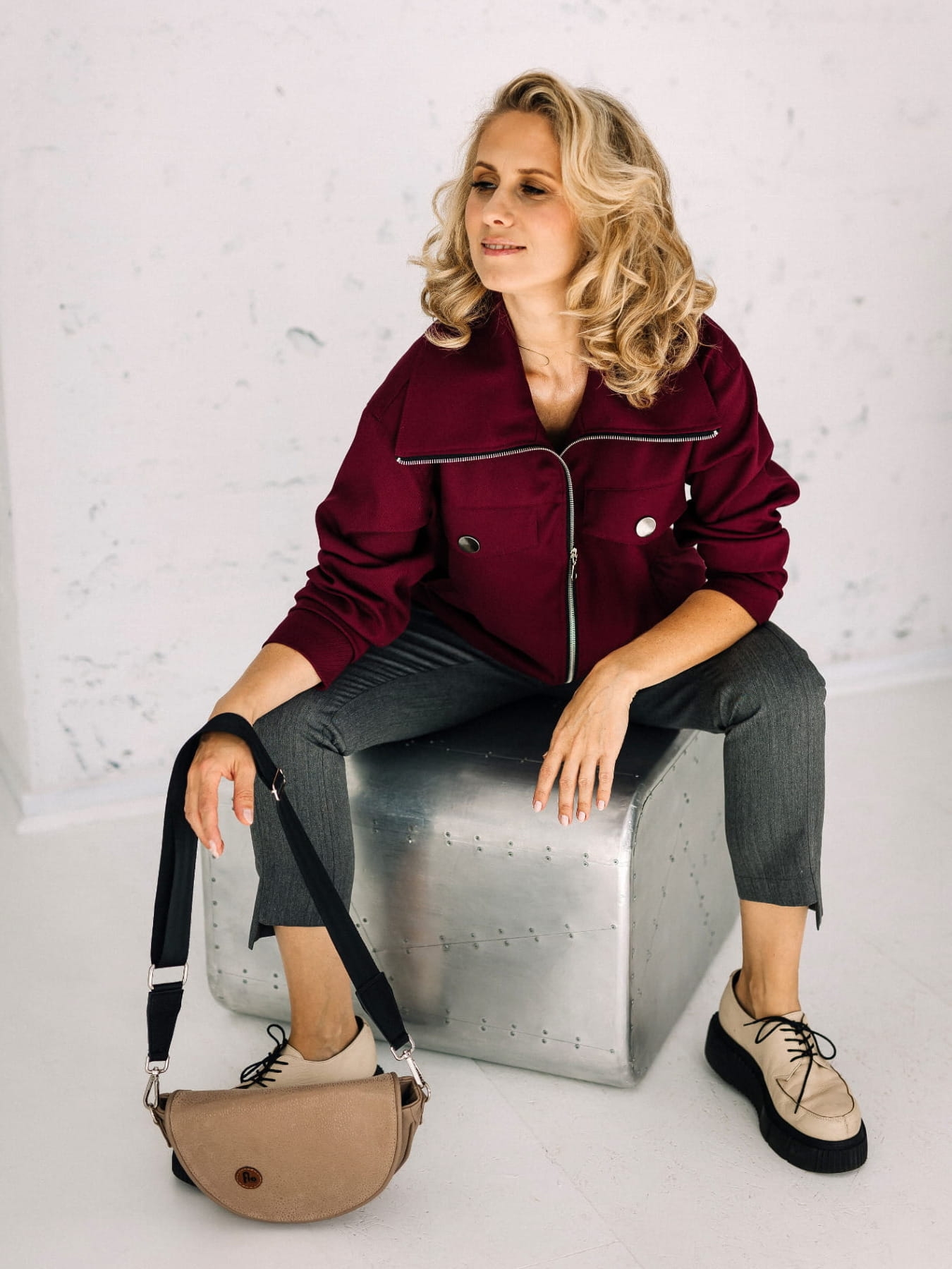 Torebka Listonoszka Bezowy Półksiężyc