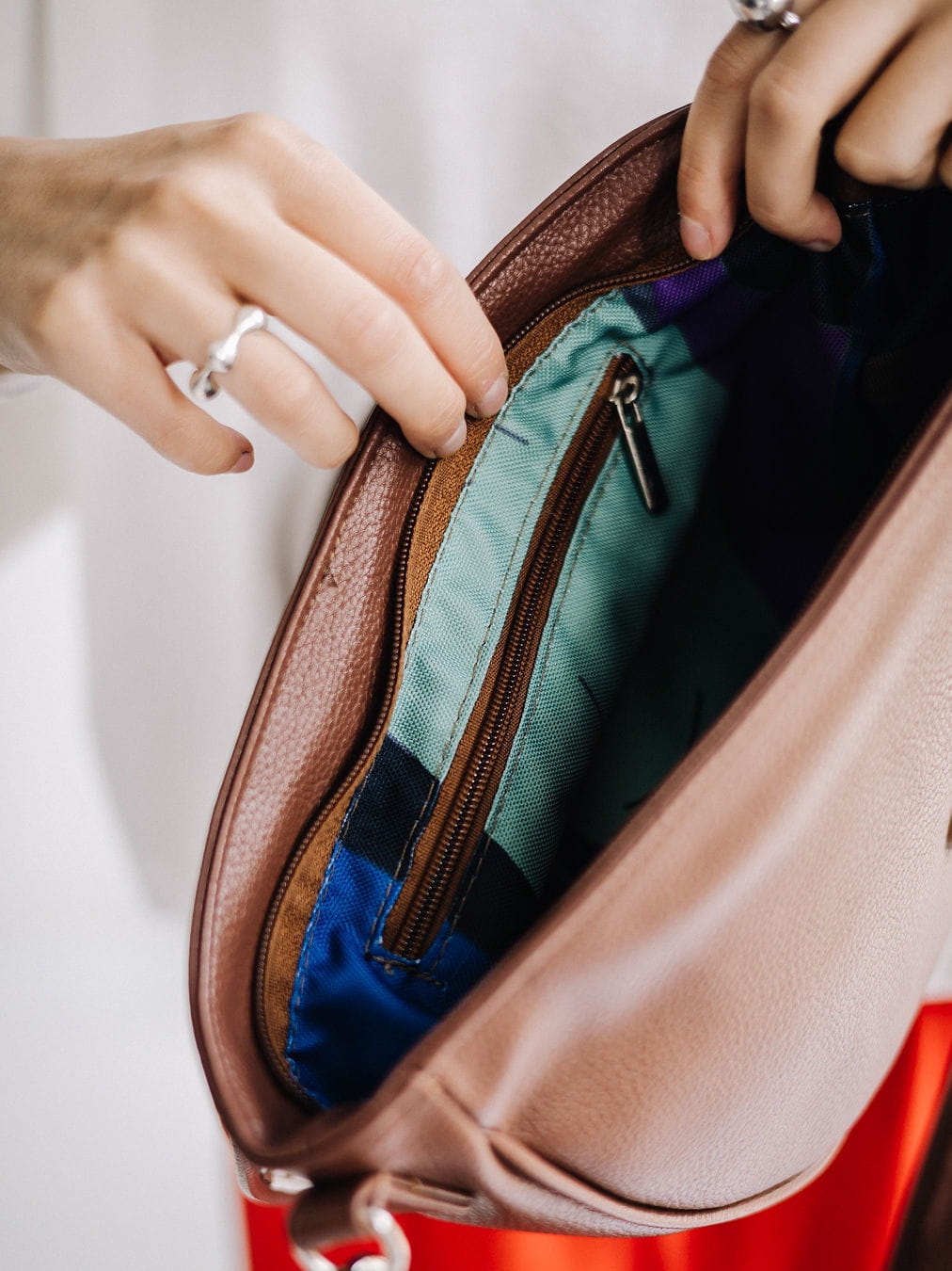 TOREBKA PÓŁKSIĘŻYC BRĄZOWA PANTEKA