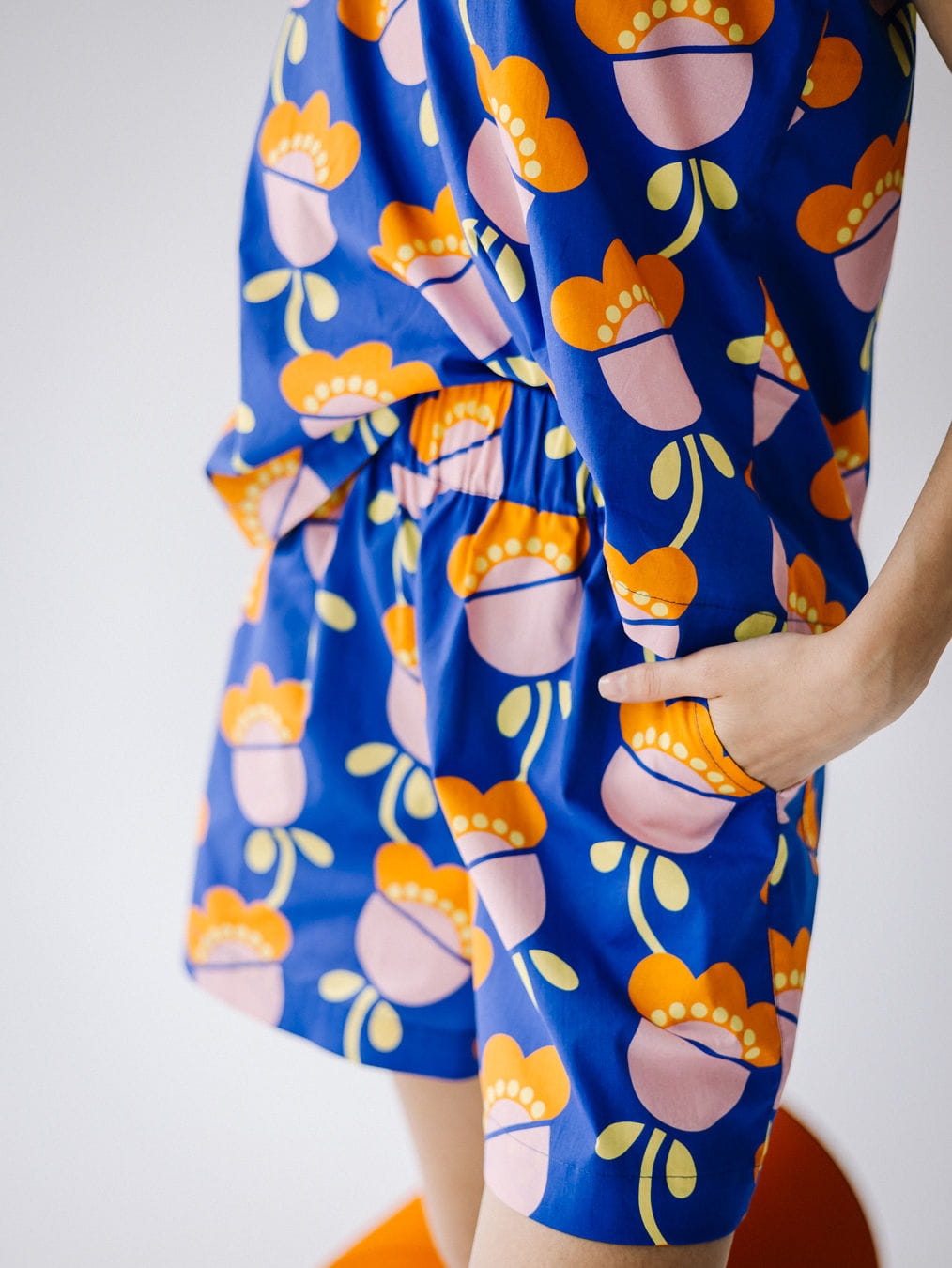 KRÓTKIE SPODENKI LUCCA